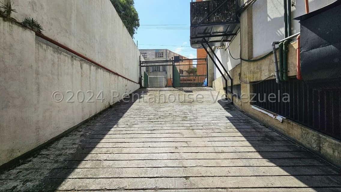 View 28