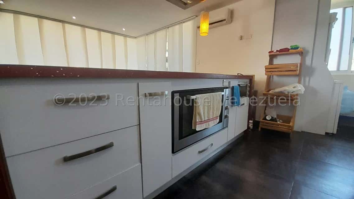 View 25