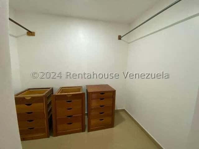 View 28