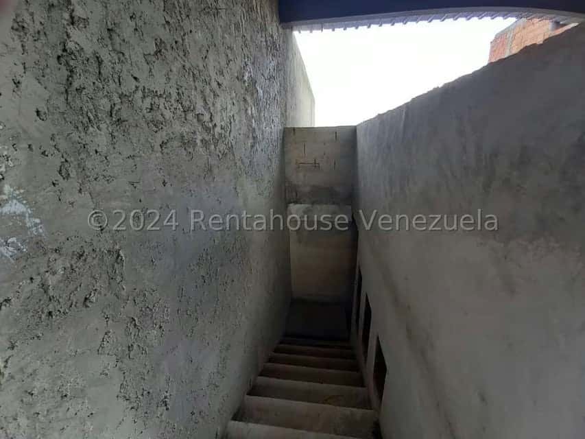 View 24