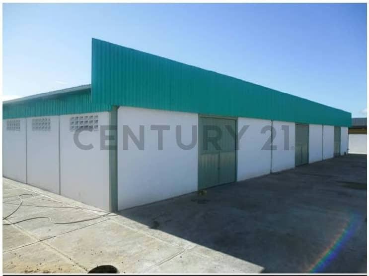 Galpones en venta Cumana Estado Sucre a puerta de avenida rotaria