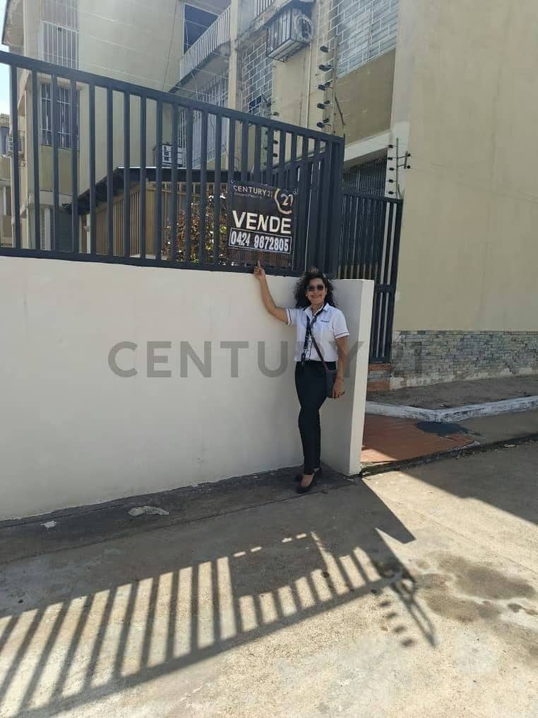 Apartamento en Venta en el Edificio Cristina Avenida Táchira