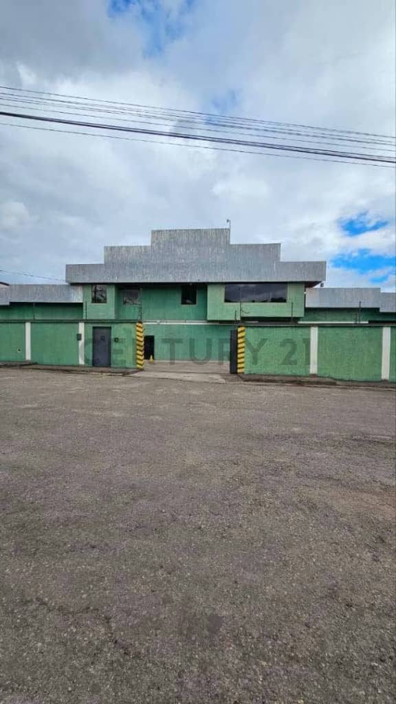 Venta galpón las lomas