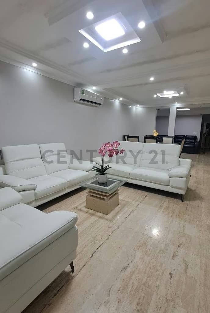 Se vende Town House actualizado