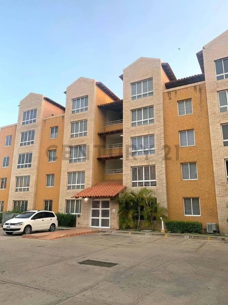 Apartamento en alquiler en Lechería. C.R Marina del Rey