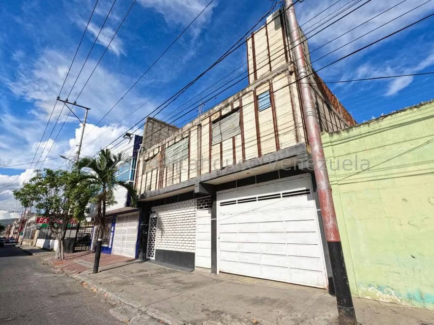 Casa (Multipes Niveles) en Venta en Centro, Lara