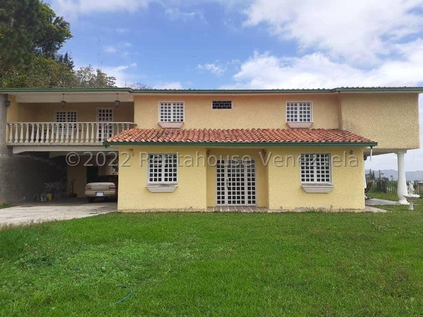 Casa (Duplex) en Venta en La Peña, Miranda