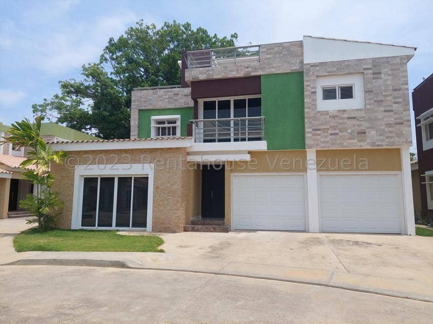 Townhouse (1 Nivel) en Venta en 5bocas, Zulia