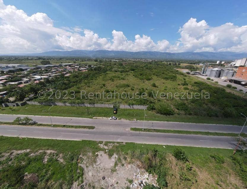 Terreno (Industrial) en Venta en Bruzual, Yaracuy