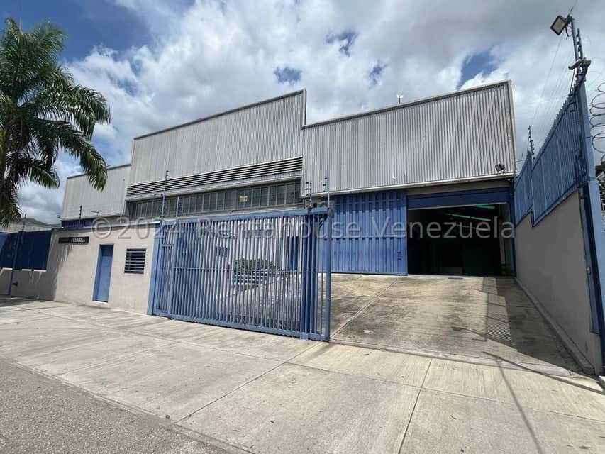 Comercial (Galpon - Deposito) en Venta en Los Naranjos, Miranda