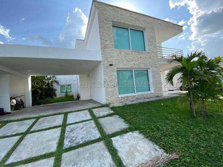 Casa (Duplex) en Venta en Le Jardin, Portuguesa