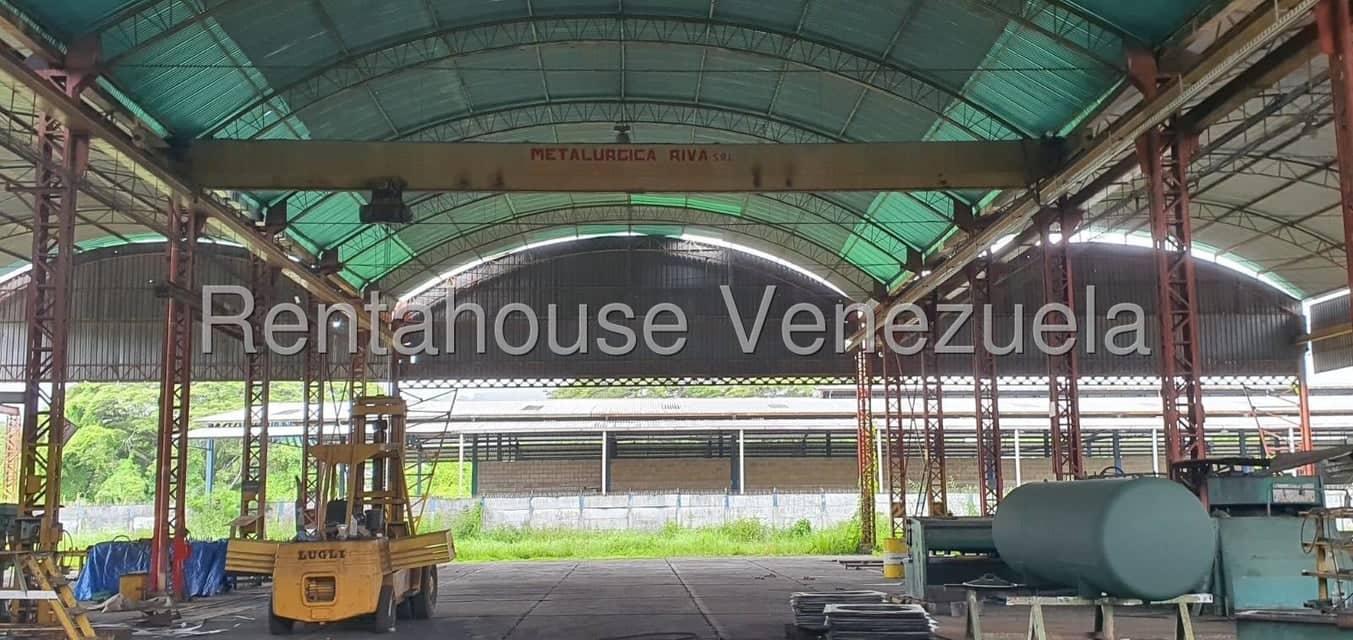 Comercial (Industrial) en Venta en Sector El Socorro, Miranda