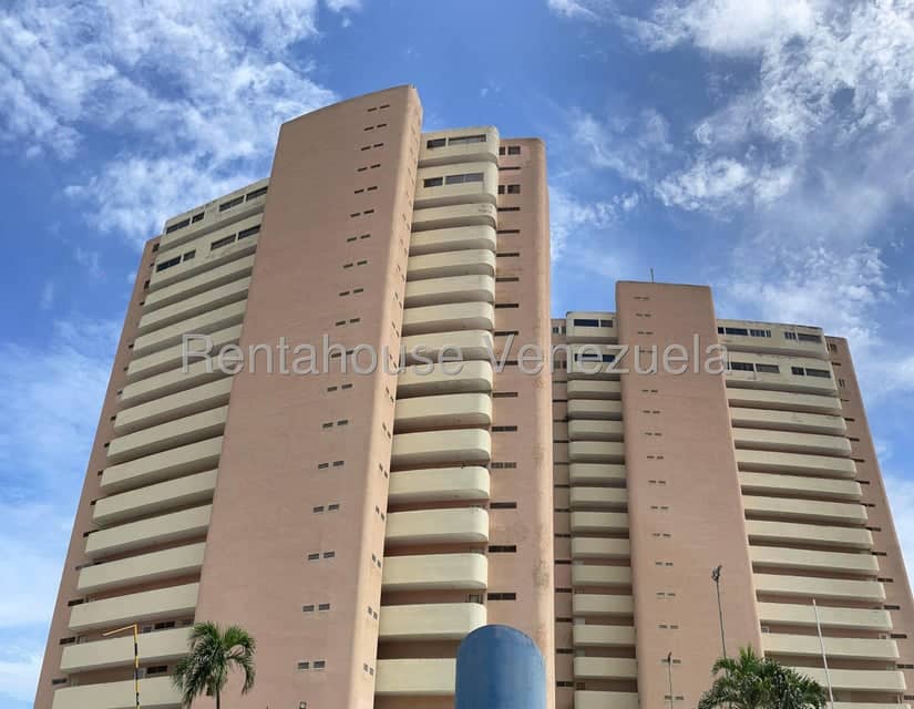 Apartamento (Duplex) en Venta en Playa Grande, Vargas