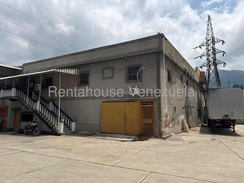 Comercial (Galpon - Deposito) en Alquiler en Ezequiel Zamora, Vargas