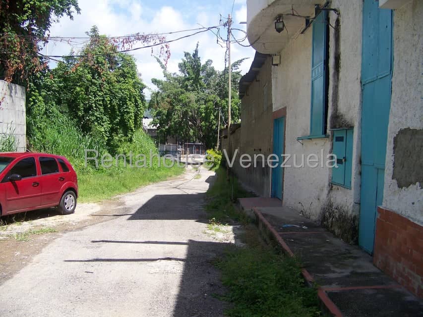 Comercial (Galpon - Deposito) en Alquiler en Las Barrancas, Miranda