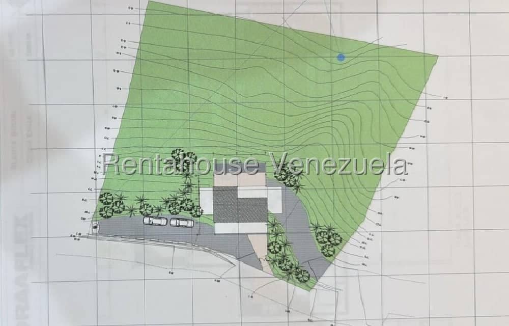 Terreno (Comercial) en Venta en La Colonia Tovar, Aragua