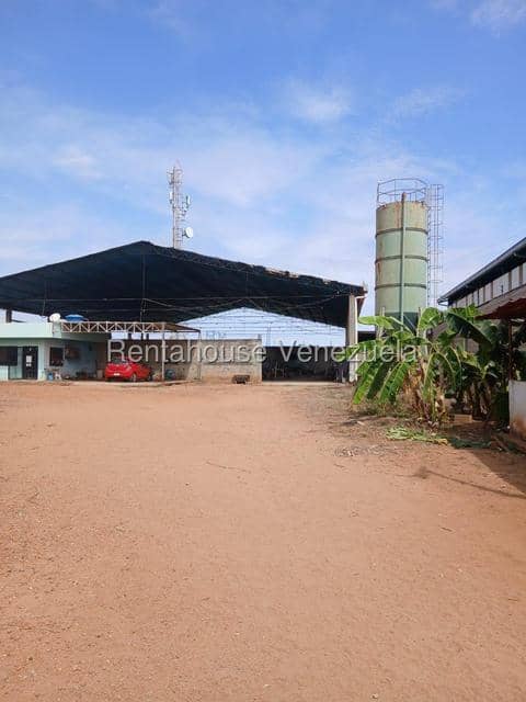 Comercial (Local Comercial) en Venta en Zona Industrial, Zulia