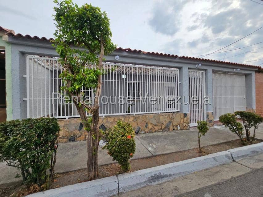 Casa (Duplex) en Alquiler en La Morita, Aragua