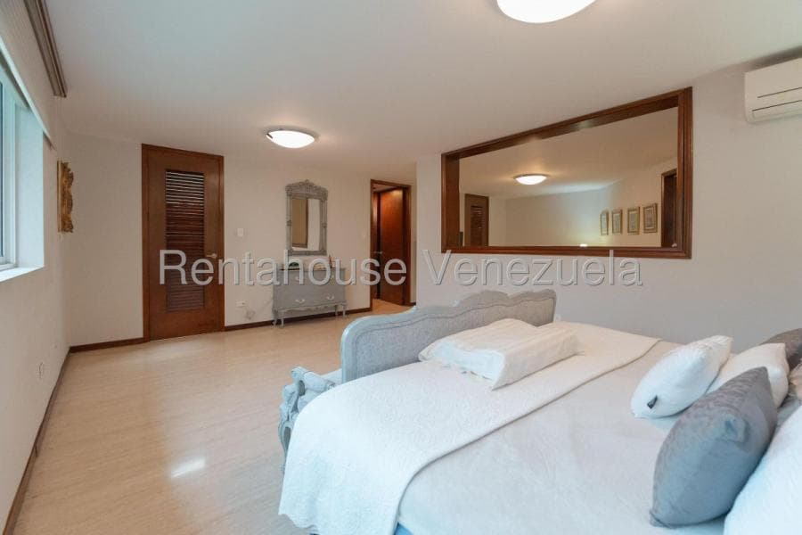 Casa en Venta en San Román Caracas - 29