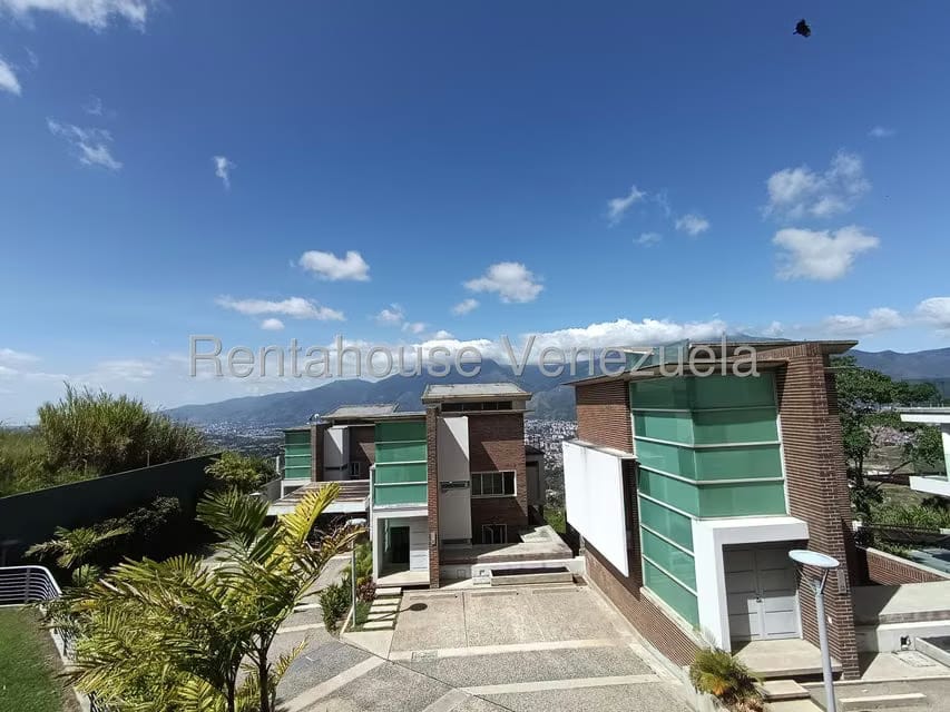 Apartamento (Duplex) en Venta en Alto Hatillo, Distrito Metropolitano