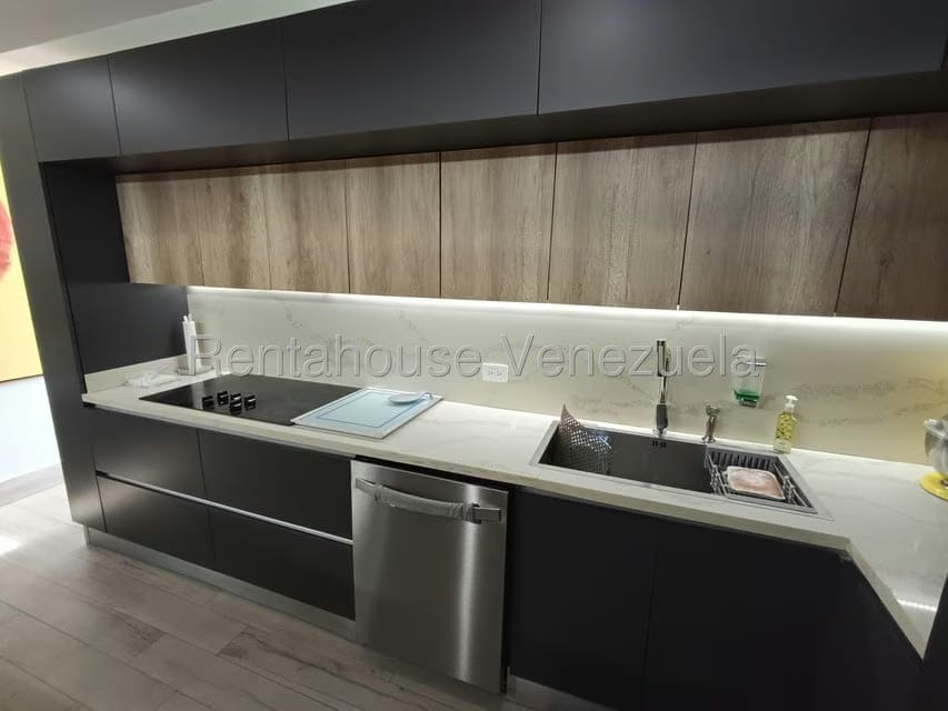 Apartamento (Duplex) en Venta en Alto Hatillo, Distrito Metropolitano - 14