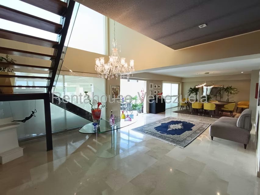 Apartamento (Duplex) en Venta en Alto Hatillo, Distrito Metropolitano - 4