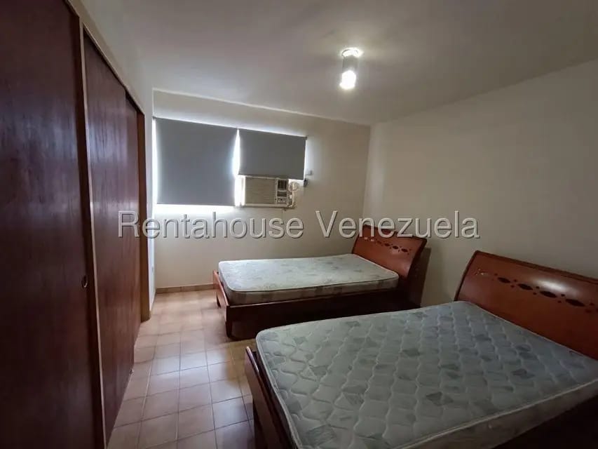 Apartamento (1 Nivel) en Venta en La Trigaleña, Carabobo - 17