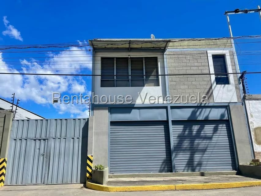 Comercial (Edificio) en Venta en Agua Viva, Lara