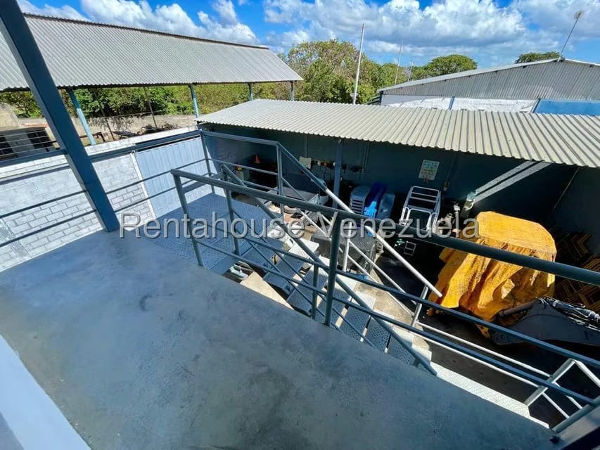 Comercial (Edificio) en Venta en Agua Viva, Lara - 14