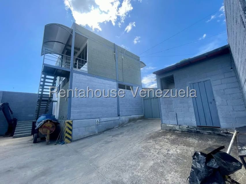 Comercial (Edificio) en Venta en Agua Viva, Lara - 17