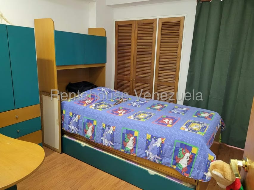 Apartamento (1 Nivel) en Alquiler en Los Chorros, Distrito Metropolitano - 20