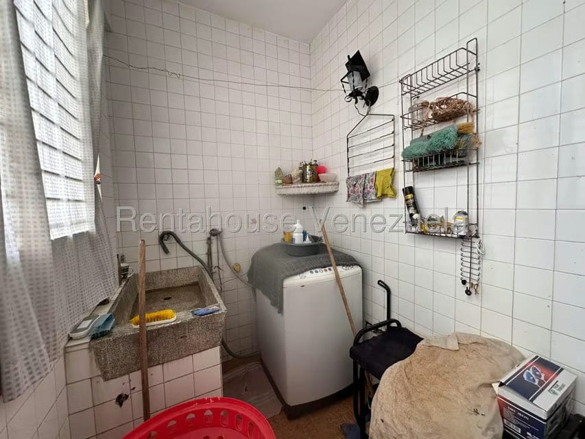 Casa (Duplex) en Venta en Zona Este, Lara - 35