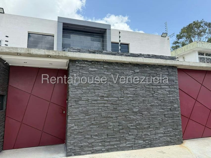 Casa (Duplex) en Venta en Los Pomelos, Distrito Metropolitano