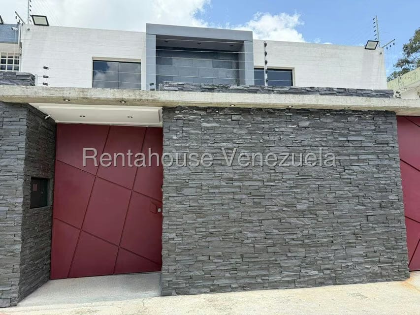 Casa (Duplex) en Venta en Los Pomelos, Distrito Metropolitano - 2