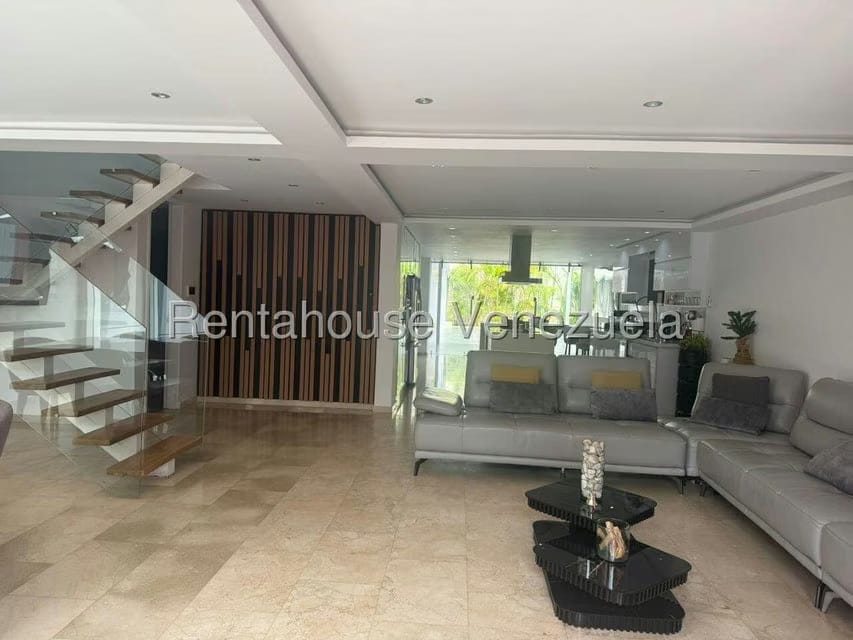Casa (Duplex) en Venta en Los Pomelos, Distrito Metropolitano - 13
