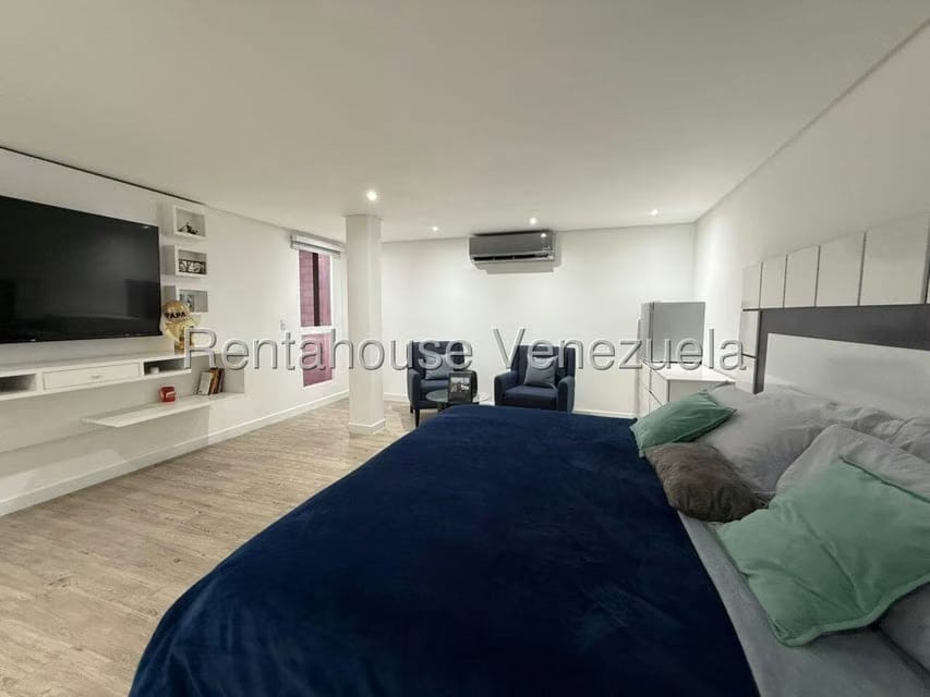 Casa (Duplex) en Venta en Los Pomelos, Distrito Metropolitano - 19