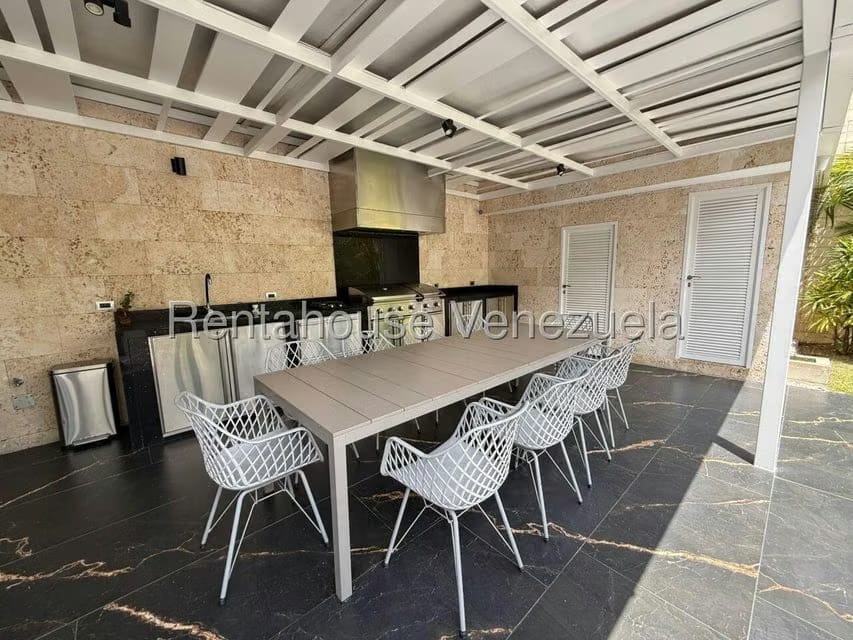 Casa (Duplex) en Venta en Los Pomelos, Distrito Metropolitano - 42