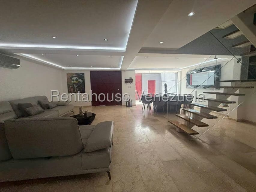 Casa (Duplex) en Venta en Los Pomelos, Distrito Metropolitano - 10