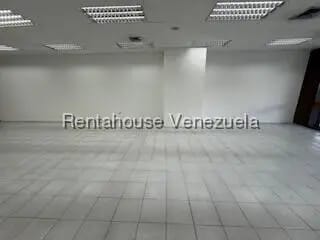 Comercial (Local Comercial) en Venta en Prados del Este, Distrito Metropolitano - 5