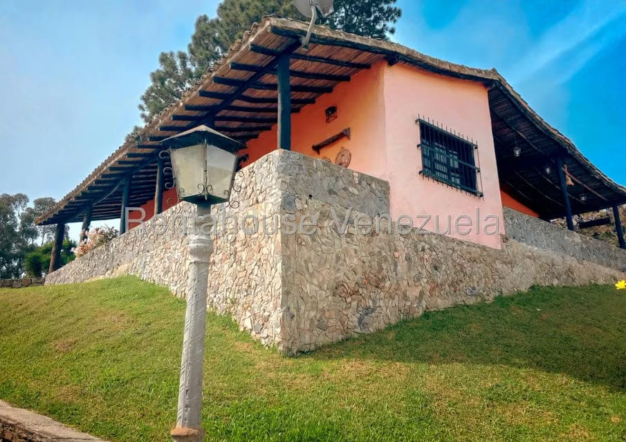 Casa (1 Nivel) en Venta en Loma del Medio, Trujillo - 2