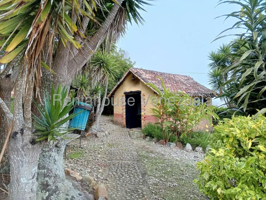 Casa (1 Nivel) en Venta en Loma del Medio, Trujillo - 25