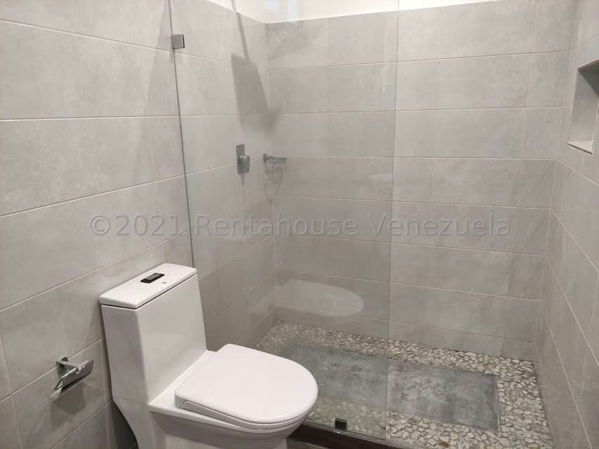 Casa (Duplex) en Venta en Loma Linda, Distrito Metropolitano - 14
