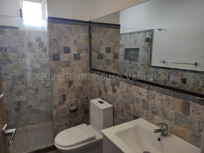 Casa (Duplex) en Venta en Loma Linda, Distrito Metropolitano - 20