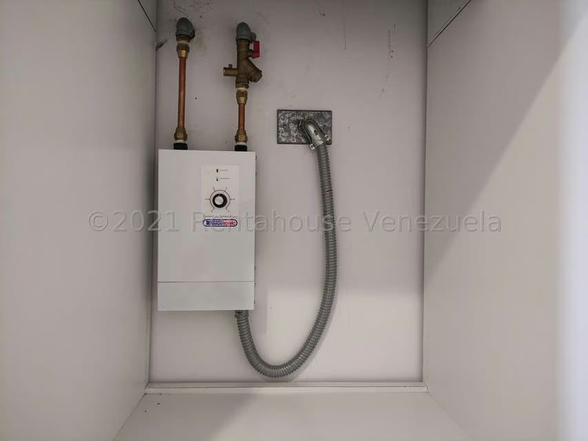 Casa (Duplex) en Venta en Loma Linda, Distrito Metropolitano - 21