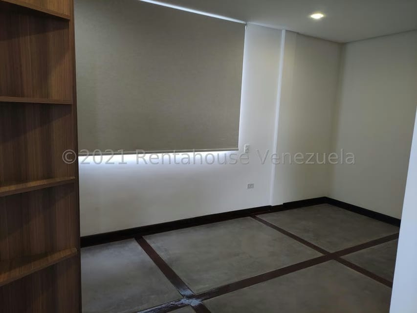 Casa (Duplex) en Venta en Loma Linda, Distrito Metropolitano - 26
