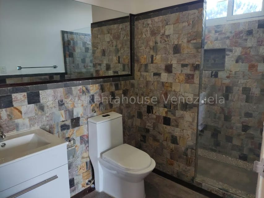 Casa (Duplex) en Venta en Loma Linda, Distrito Metropolitano - 31