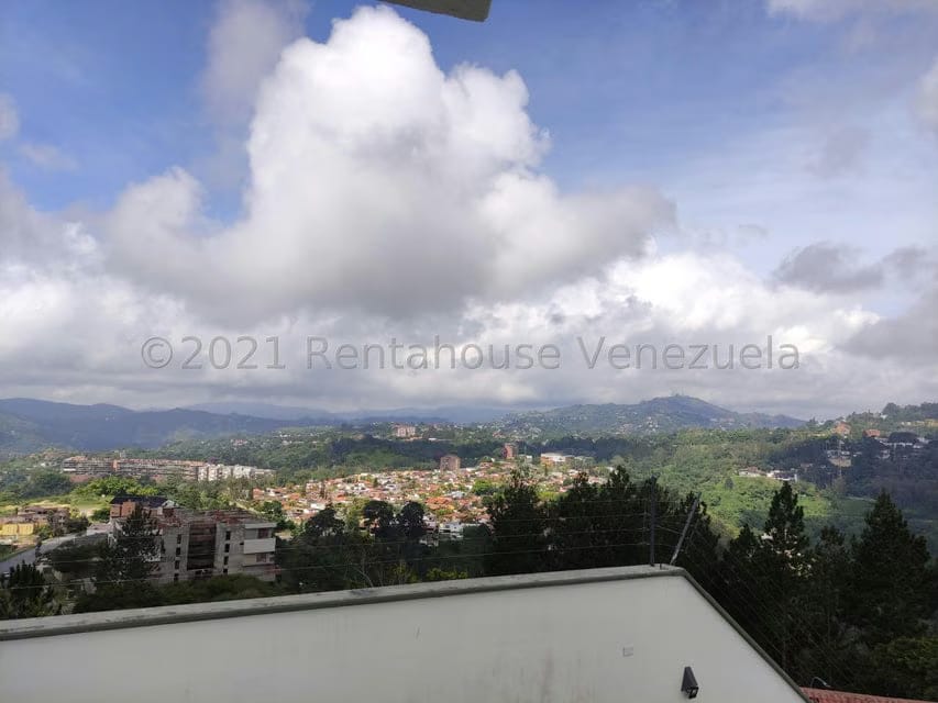 Casa (Duplex) en Venta en Loma Linda, Distrito Metropolitano - 34