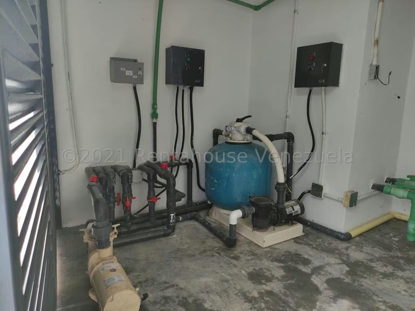 Casa (Duplex) en Venta en Loma Linda, Distrito Metropolitano - 41