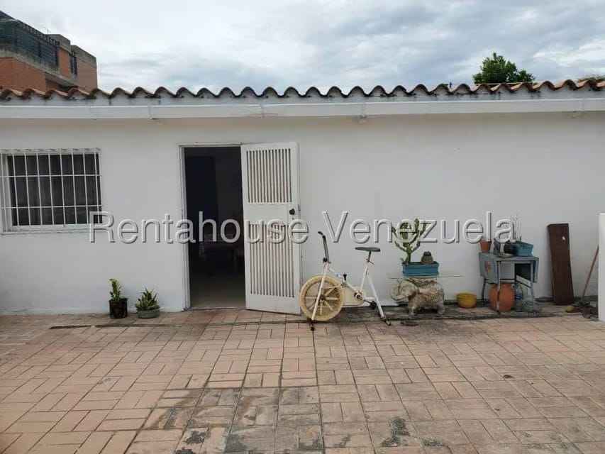 Casa (Duplex) en Venta en Zona Este, Lara - 16
