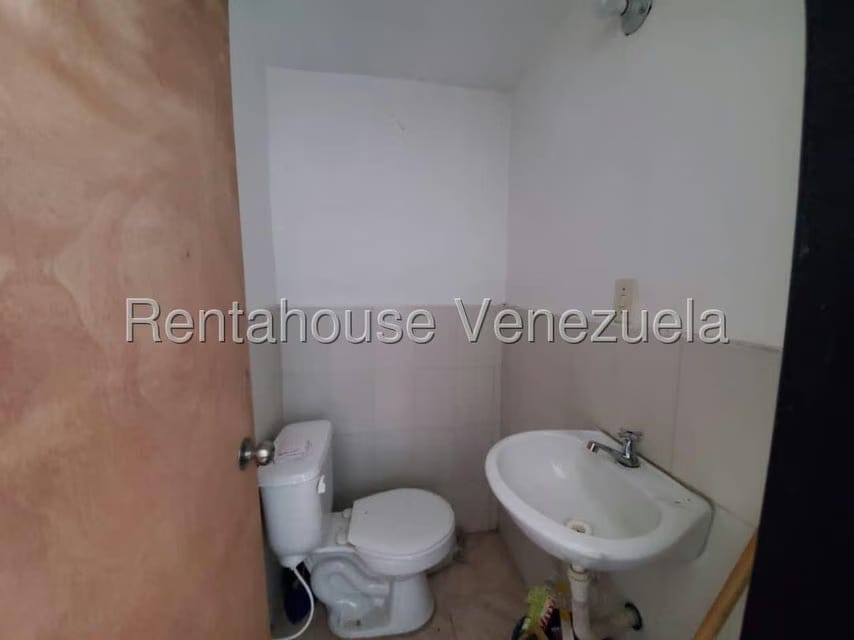 Casa (Duplex) en Venta en Zona Este, Lara - 31